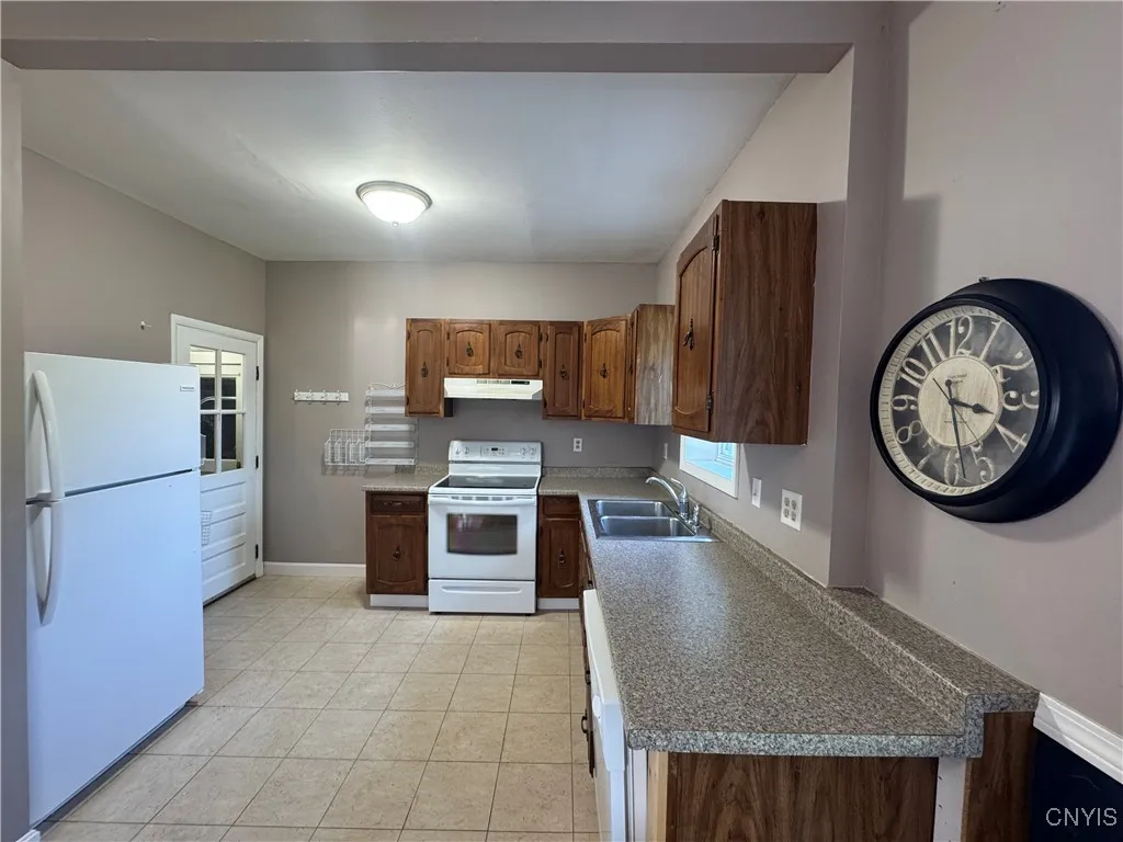 14 Catherine Street, Oswego, New York 13126, Oswego, New York 13126, 2 Bedrooms Bedrooms, 7 Rooms Rooms,1 BathroomBathrooms,Residential,For Sale,14 Catherine Street, Oswego, New York 13126,S1623437