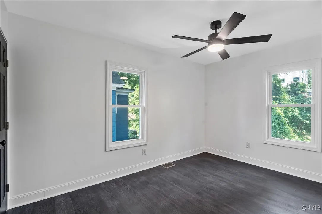 335 Bruce Street, Syracuse, New York 13224, Syracuse, New York 13224, 5 Bedrooms Bedrooms, 10 Rooms Rooms,3 BathroomsBathrooms,Residential,For Sale,335 Bruce Street, Syracuse, New York 13224,S1623908