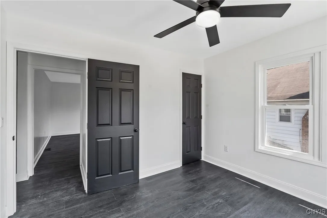 335 Bruce Street, Syracuse, New York 13224, Syracuse, New York 13224, 5 Bedrooms Bedrooms, 10 Rooms Rooms,3 BathroomsBathrooms,Residential,For Sale,335 Bruce Street, Syracuse, New York 13224,S1623908