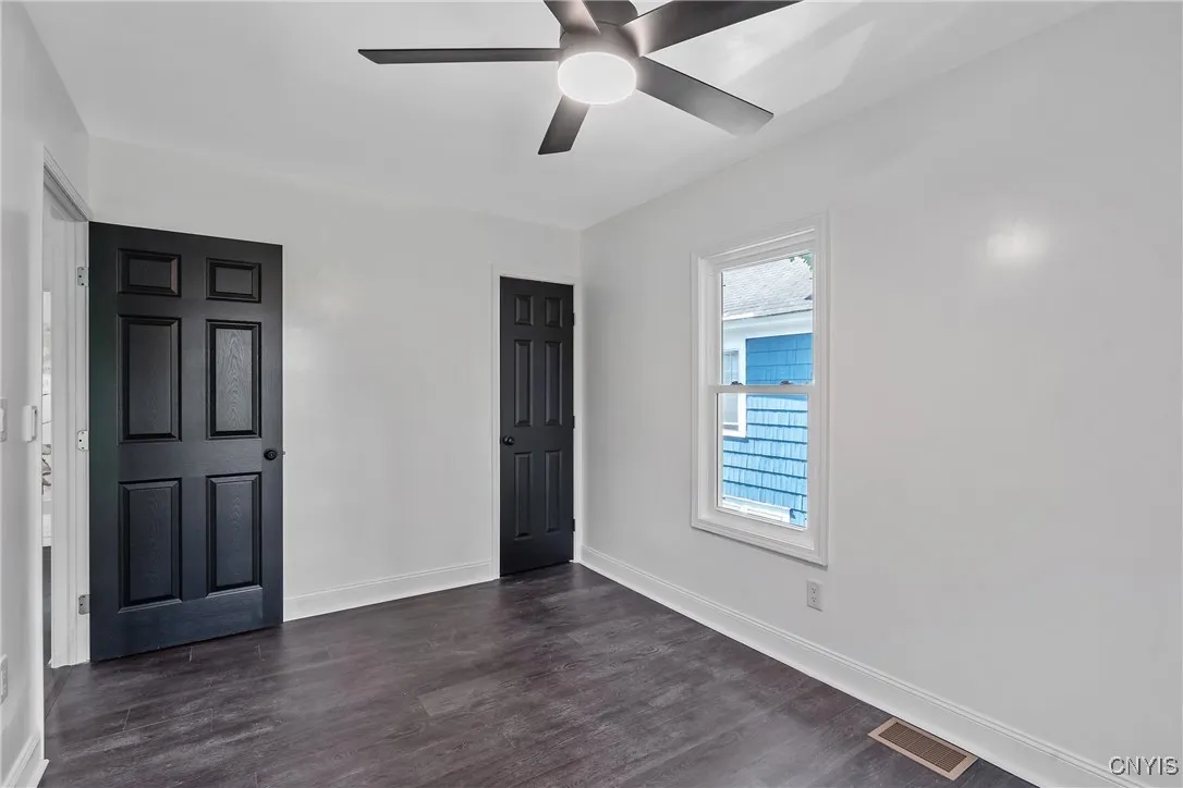 335 Bruce Street, Syracuse, New York 13224, Syracuse, New York 13224, 5 Bedrooms Bedrooms, 10 Rooms Rooms,3 BathroomsBathrooms,Residential,For Sale,335 Bruce Street, Syracuse, New York 13224,S1623908