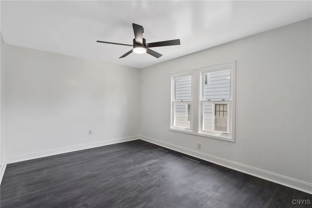 335 Bruce Street, Syracuse, New York 13224, Syracuse, New York 13224, 5 Bedrooms Bedrooms, 10 Rooms Rooms,3 BathroomsBathrooms,Residential,For Sale,335 Bruce Street, Syracuse, New York 13224,S1623908