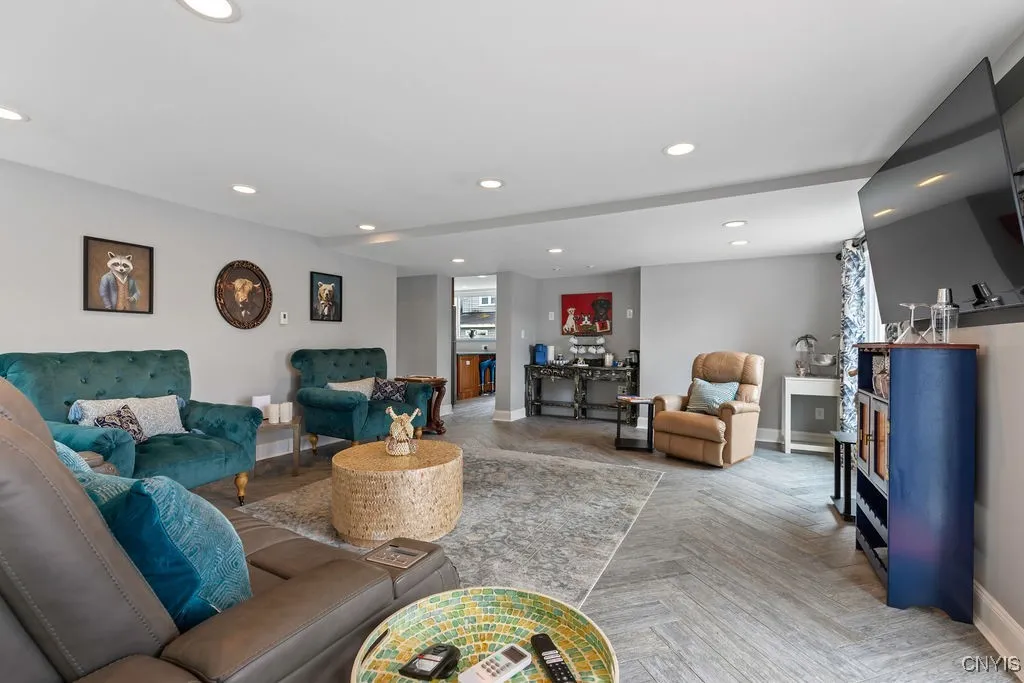 21 State Street, Schroeppel, New York 13135, Schroeppel, New York 13135, 4 Bedrooms Bedrooms, 12 Rooms Rooms,2 BathroomsBathrooms,Residential,For Sale,21 State Street, Schroeppel, New York 13135,S1623827
