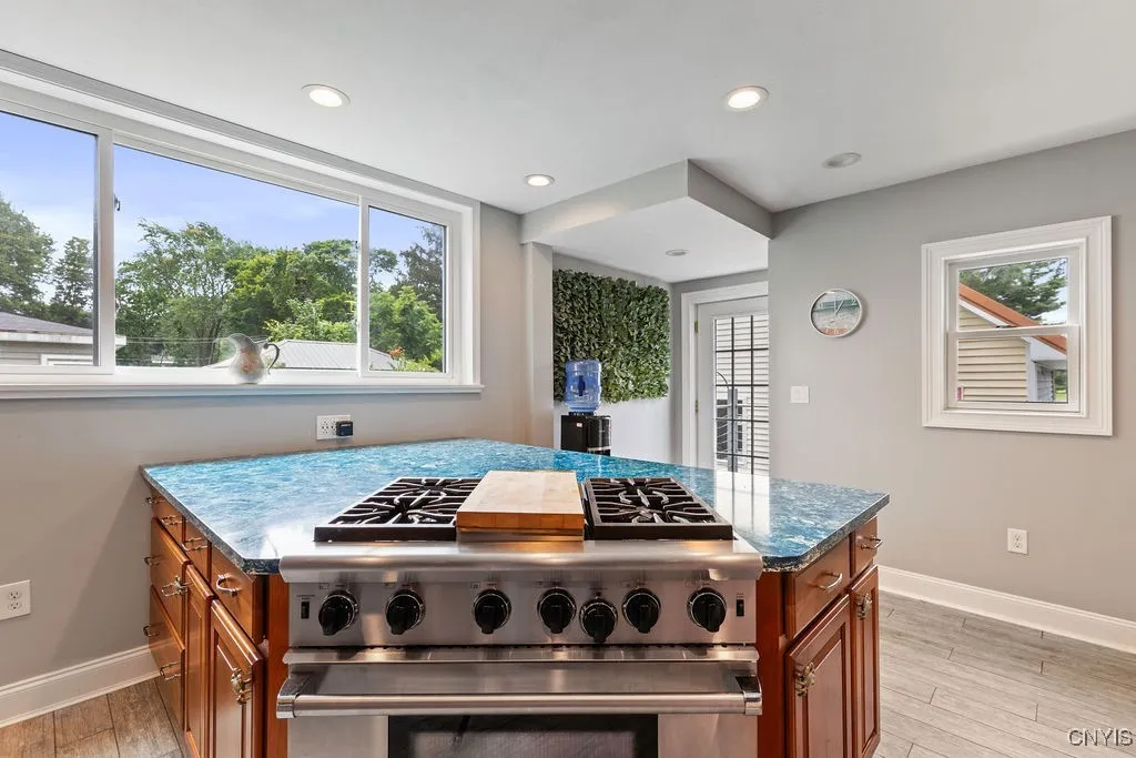 21 State Street, Schroeppel, New York 13135, Schroeppel, New York 13135, 4 Bedrooms Bedrooms, 12 Rooms Rooms,2 BathroomsBathrooms,Residential,For Sale,21 State Street, Schroeppel, New York 13135,S1623827