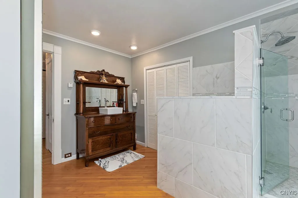 21 State Street, Schroeppel, New York 13135, Schroeppel, New York 13135, 4 Bedrooms Bedrooms, 12 Rooms Rooms,2 BathroomsBathrooms,Residential,For Sale,21 State Street, Schroeppel, New York 13135,S1623827