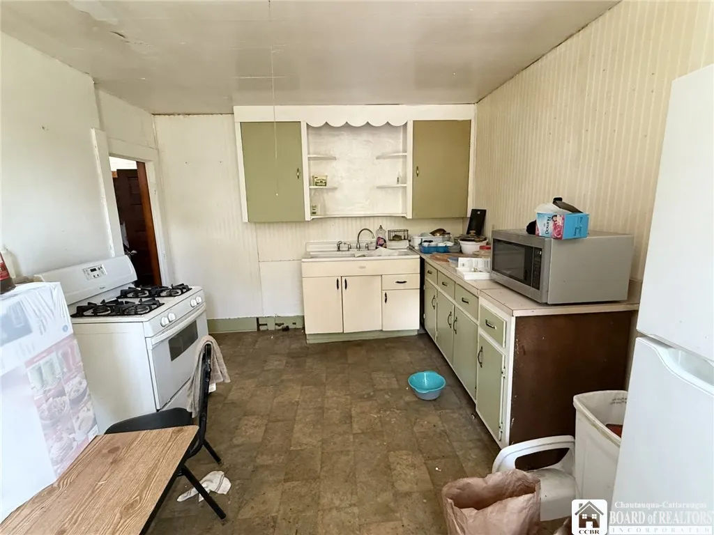 97 Main Street, Randolph, New York 14772, Randolph, New York 14772, ,Commercial Sale,For Sale,97 Main Street, Randolph, New York 14772,R1623719