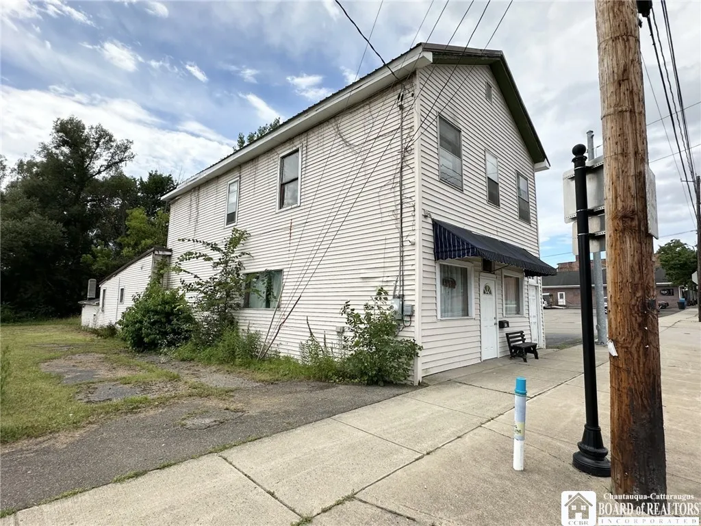 97 Main Street, Randolph, New York 14772, Randolph, New York 14772, ,Commercial Sale,For Sale,97 Main Street, Randolph, New York 14772,R1623719