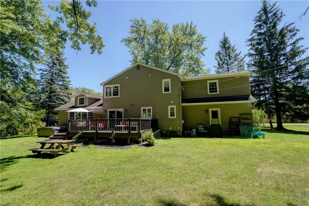 1330 Crittenden Road, Brighton, New York 14623, Brighton, New York 14623, 3 Bedrooms Bedrooms, 6 Rooms Rooms,2 BathroomsBathrooms,Residential,For Sale,1330 Crittenden Road, Brighton, New York 14623,R1623562