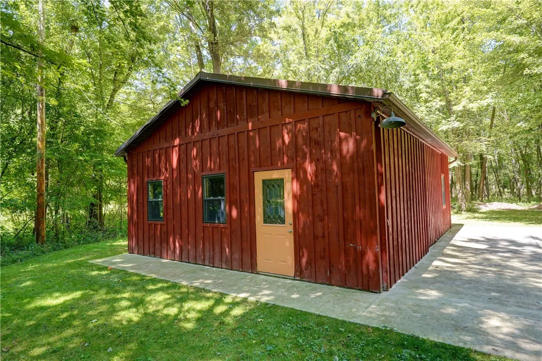 1330 Crittenden Road, Brighton, New York 14623, Brighton, New York 14623, 3 Bedrooms Bedrooms, 6 Rooms Rooms,2 BathroomsBathrooms,Residential,For Sale,1330 Crittenden Road, Brighton, New York 14623,R1623562