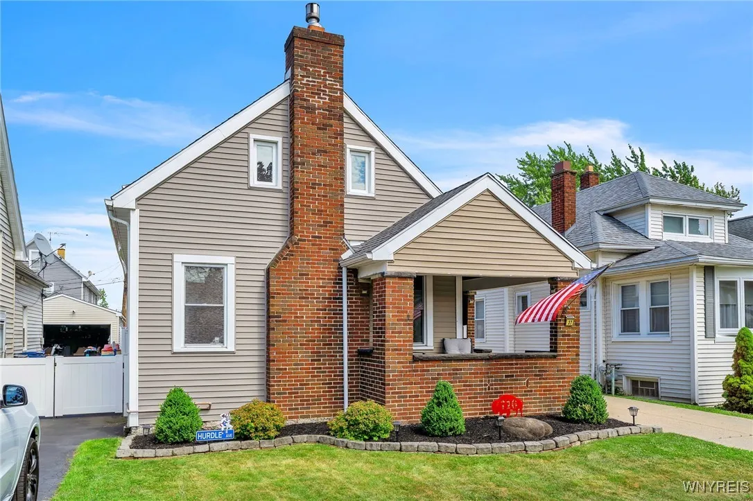37 Arundel Road, Buffalo, New York 14216, Buffalo, New York 14216, 4 Bedrooms Bedrooms, 7 Rooms Rooms,2 BathroomsBathrooms,Residential,For Sale,37 Arundel Road, Buffalo, New York 14216,B1623059
