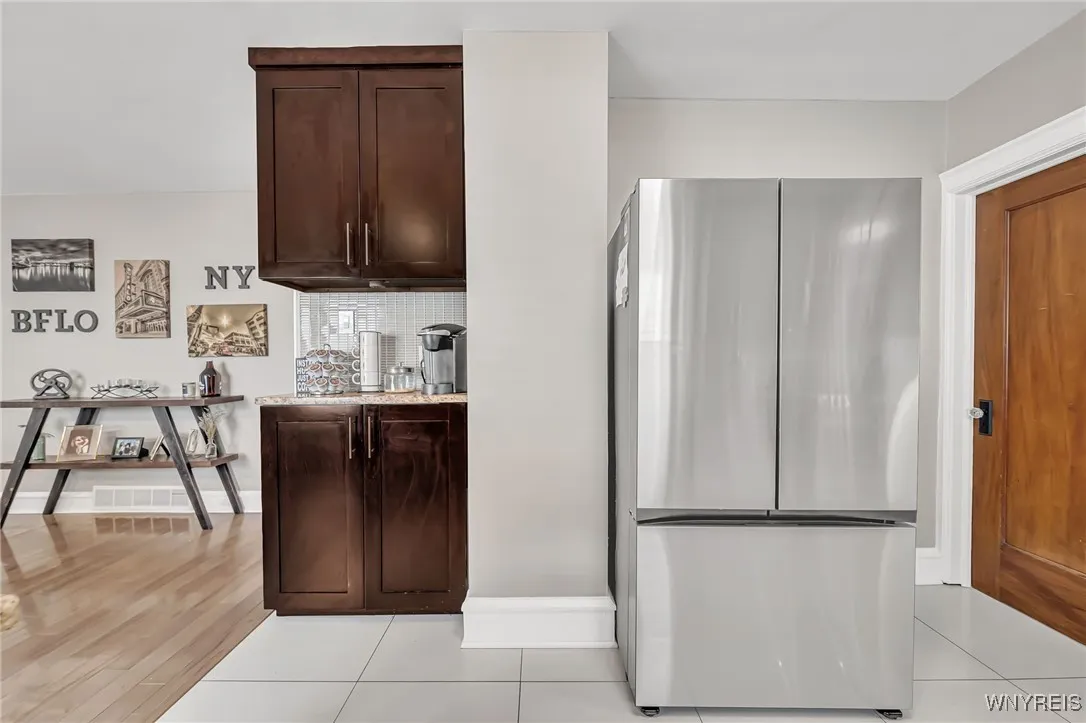 37 Arundel Road, Buffalo, New York 14216, Buffalo, New York 14216, 4 Bedrooms Bedrooms, 7 Rooms Rooms,2 BathroomsBathrooms,Residential,For Sale,37 Arundel Road, Buffalo, New York 14216,B1623059