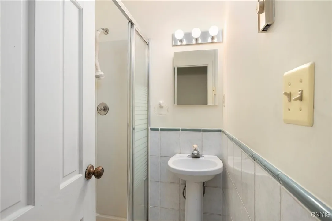 6812 College Hill Road, Kirkland, New York 13323, Kirkland, New York 13323, 4 Bedrooms Bedrooms, 10 Rooms Rooms,3 BathroomsBathrooms,Residential,For Sale,6812 College Hill Road, Kirkland, New York 13323,S1623494