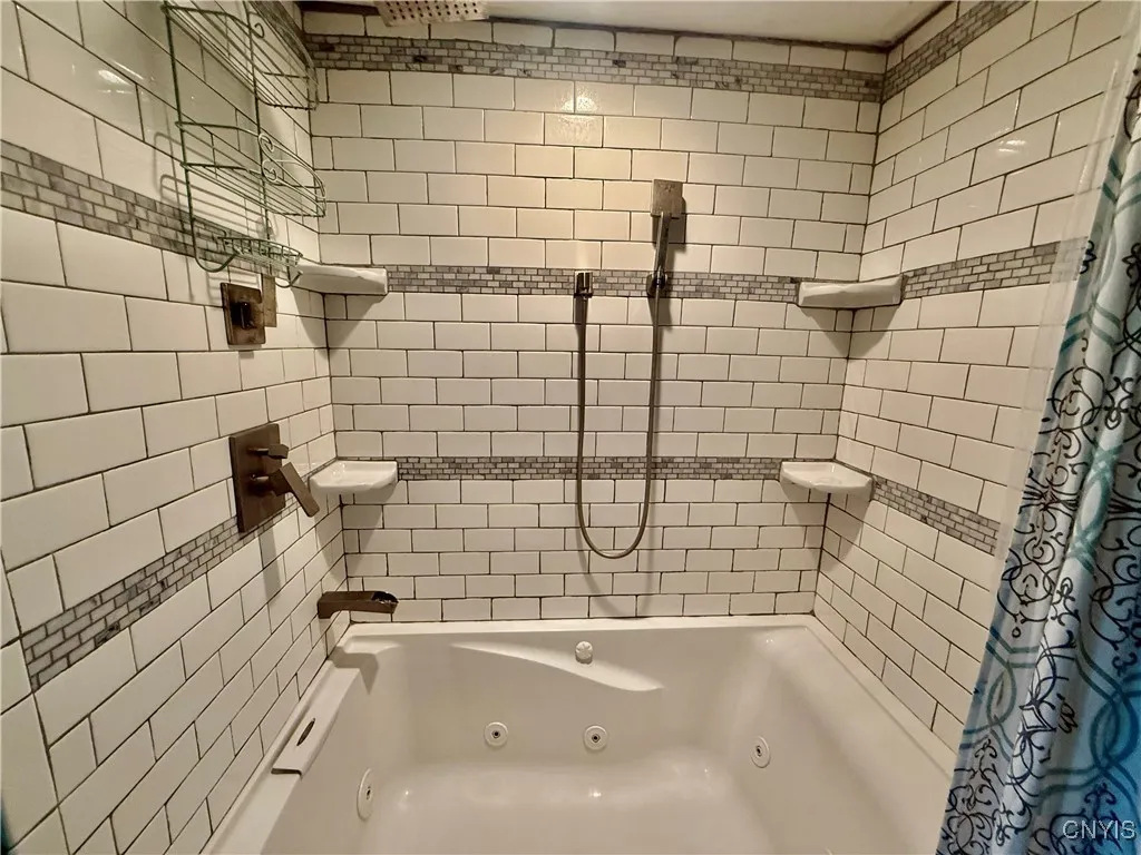 7653 Yager Road, Vienna, New York 13308, Vienna, New York 13308, 3 Bedrooms Bedrooms, 10 Rooms Rooms,2 BathroomsBathrooms,Residential,For Sale,7653 Yager Road, Vienna, New York 13308,S1613428
