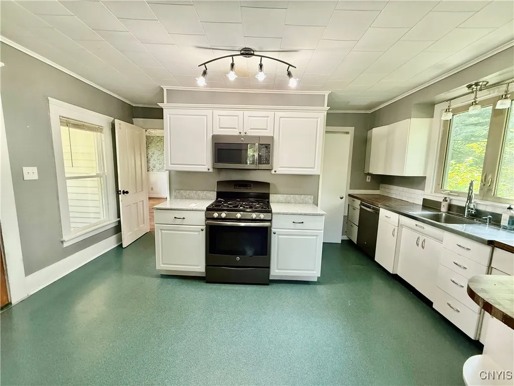 7653 Yager Road, Vienna, New York 13308, Vienna, New York 13308, 3 Bedrooms Bedrooms, 10 Rooms Rooms,2 BathroomsBathrooms,Residential,For Sale,7653 Yager Road, Vienna, New York 13308,S1613428
