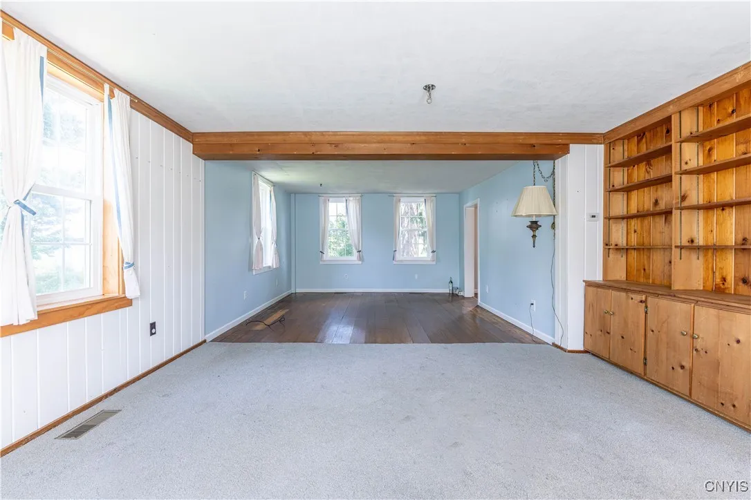 8024 Kellogg Street, Kirkland, New York 13323, Kirkland, New York 13323, 5 Bedrooms Bedrooms, 9 Rooms Rooms,2 BathroomsBathrooms,Residential,For Sale,8024 Kellogg Street, Kirkland, New York 13323,0,S1623745