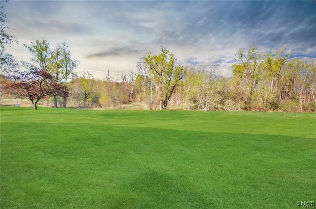 8024 Kellogg Street, Kirkland, New York 13323, Kirkland, New York 13323, 5 Bedrooms Bedrooms, 9 Rooms Rooms,2 BathroomsBathrooms,Residential,For Sale,8024 Kellogg Street, Kirkland, New York 13323,S1623745