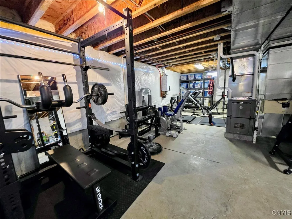 9142 Frenchmans Creek Drive, Lysander, New York 13, Lysander, New York 13135, 4 Bedrooms Bedrooms, 12 Rooms Rooms,2 BathroomsBathrooms,Residential,For Sale,9142 Frenchmans Creek Drive, Lysander, New York 13,S1623871