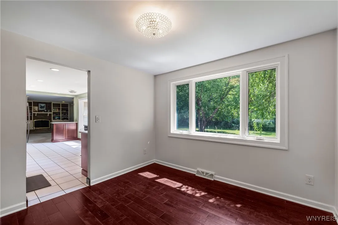4055 River Road, Lewiston, New York 14174, Lewiston, New York 14174, 2 Bedrooms Bedrooms, 7 Rooms Rooms,1 BathroomBathrooms,Residential,For Sale,4055 River Road, Lewiston, New York 14174,B1622937