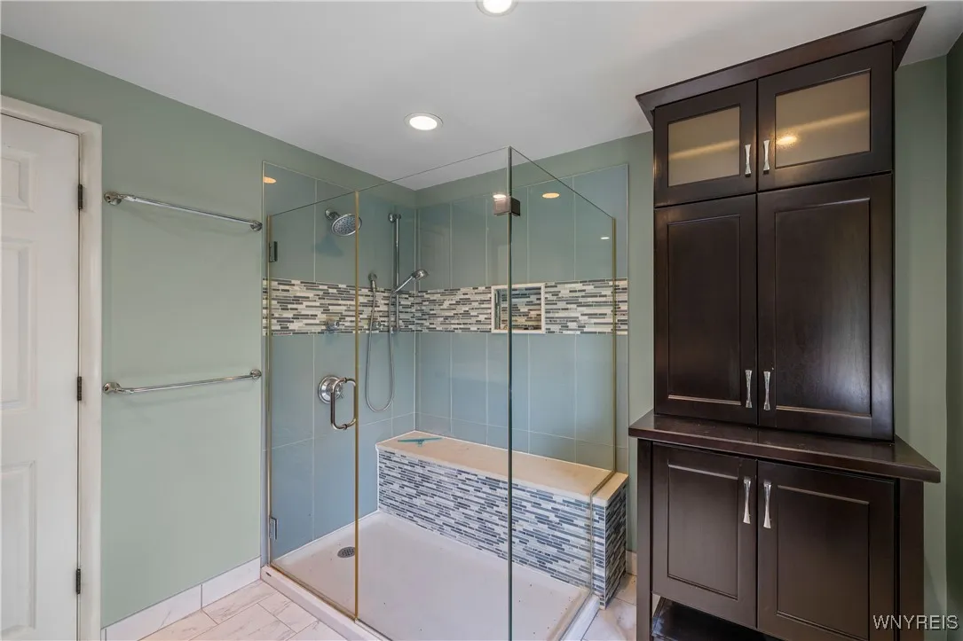 Beautiful bathroom