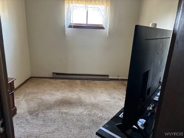129 North Main Street, Yates, New York 14098, Yates, New York 14098, 4 Bedrooms Bedrooms, 9 Rooms Rooms,1 BathroomBathrooms,Residential,For Sale,129 North Main Street, Yates, New York 14098,B1622723