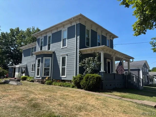 129 North Main Street, Yates, New York 14098, Yates, New York 14098, 4 Bedrooms Bedrooms, 9 Rooms Rooms,1 BathroomBathrooms,Residential,For Sale,129 North Main Street, Yates, New York 14098,B1622723