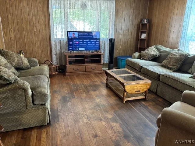 129 North Main Street, Yates, New York 14098, Yates, New York 14098, 4 Bedrooms Bedrooms, 9 Rooms Rooms,1 BathroomBathrooms,Residential,For Sale,129 North Main Street, Yates, New York 14098,B1622723