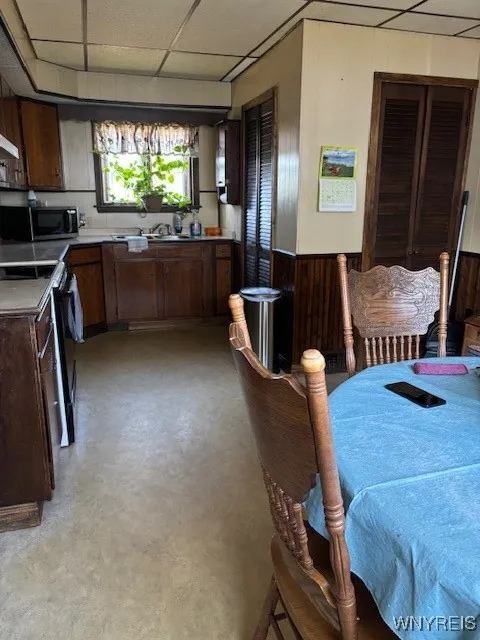 129 North Main Street, Yates, New York 14098, Yates, New York 14098, 4 Bedrooms Bedrooms, 9 Rooms Rooms,1 BathroomBathrooms,Residential,For Sale,129 North Main Street, Yates, New York 14098,B1622723
