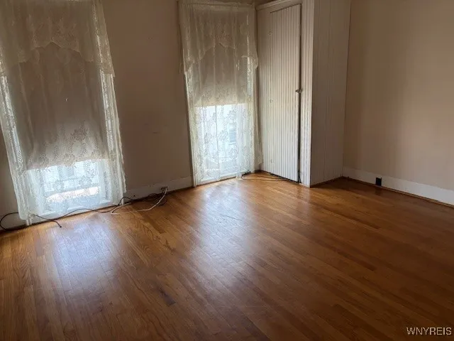129 North Main Street, Yates, New York 14098, Yates, New York 14098, 4 Bedrooms Bedrooms, 9 Rooms Rooms,1 BathroomBathrooms,Residential,For Sale,129 North Main Street, Yates, New York 14098,B1622723