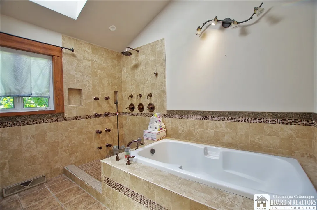 3 Webster Street, Busti, New York 14750, Busti, New York 14750, 3 Bedrooms Bedrooms, 8 Rooms Rooms,2 BathroomsBathrooms,Residential,For Sale,3 Webster Street, Busti, New York 14750,R1623896