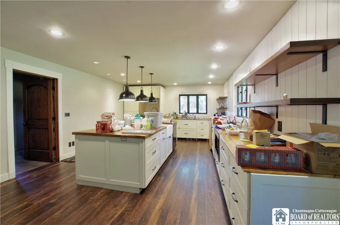3 Webster Street, Busti, New York 14750, Busti, New York 14750, 3 Bedrooms Bedrooms, 8 Rooms Rooms,2 BathroomsBathrooms,Residential,For Sale,3 Webster Street, Busti, New York 14750,R1623896