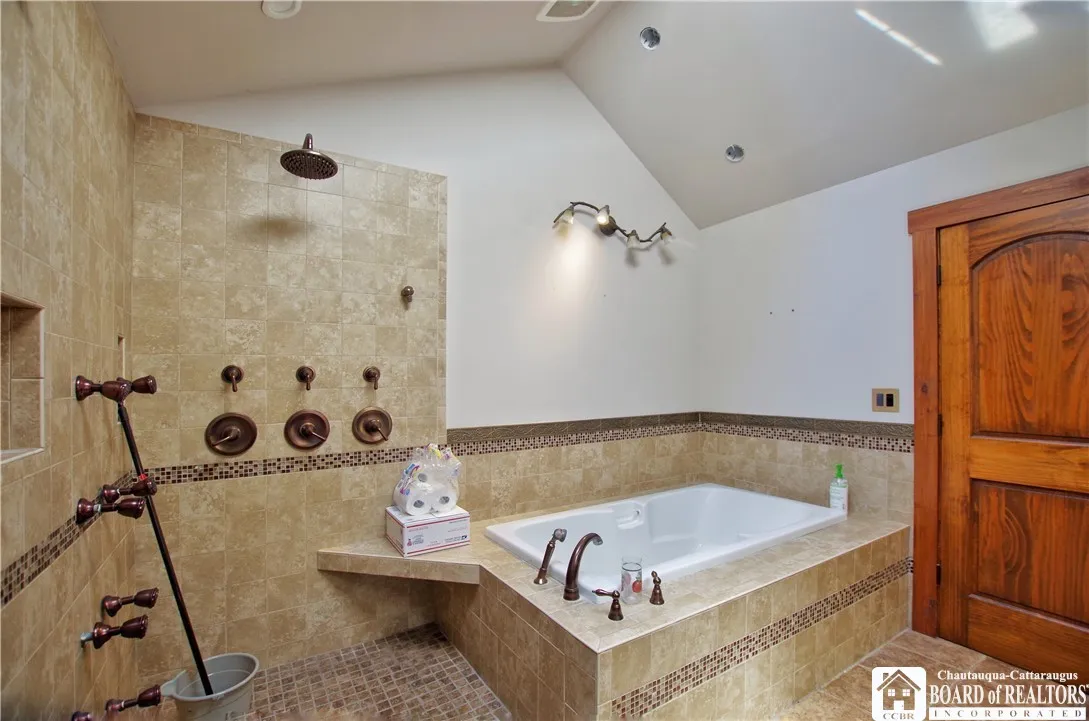 3 Webster Street, Busti, New York 14750, Busti, New York 14750, 3 Bedrooms Bedrooms, 8 Rooms Rooms,2 BathroomsBathrooms,Residential,For Sale,3 Webster Street, Busti, New York 14750,R1623896