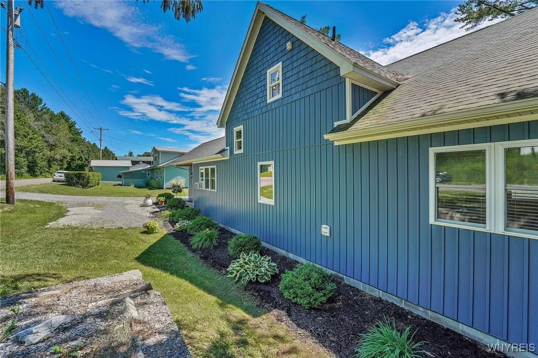 241 West Shore Road, Cuba, New York 14727, Cuba, New York 14727, 4 Bedrooms Bedrooms, 8 Rooms Rooms,3 BathroomsBathrooms,Residential,For Sale,241 West Shore Road, Cuba, New York 14727,B1621267