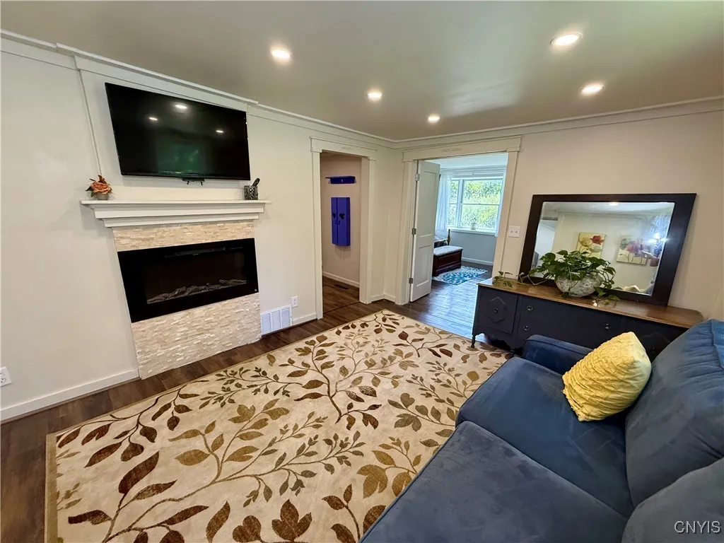 2377 The Lane, Lafayette, New York 13084, Lafayette, New York 13084, 2 Bedrooms Bedrooms, 5 Rooms Rooms,1 BathroomBathrooms,Residential,Closed,2377 The Lane, Lafayette, New York 13084,0,S1623669