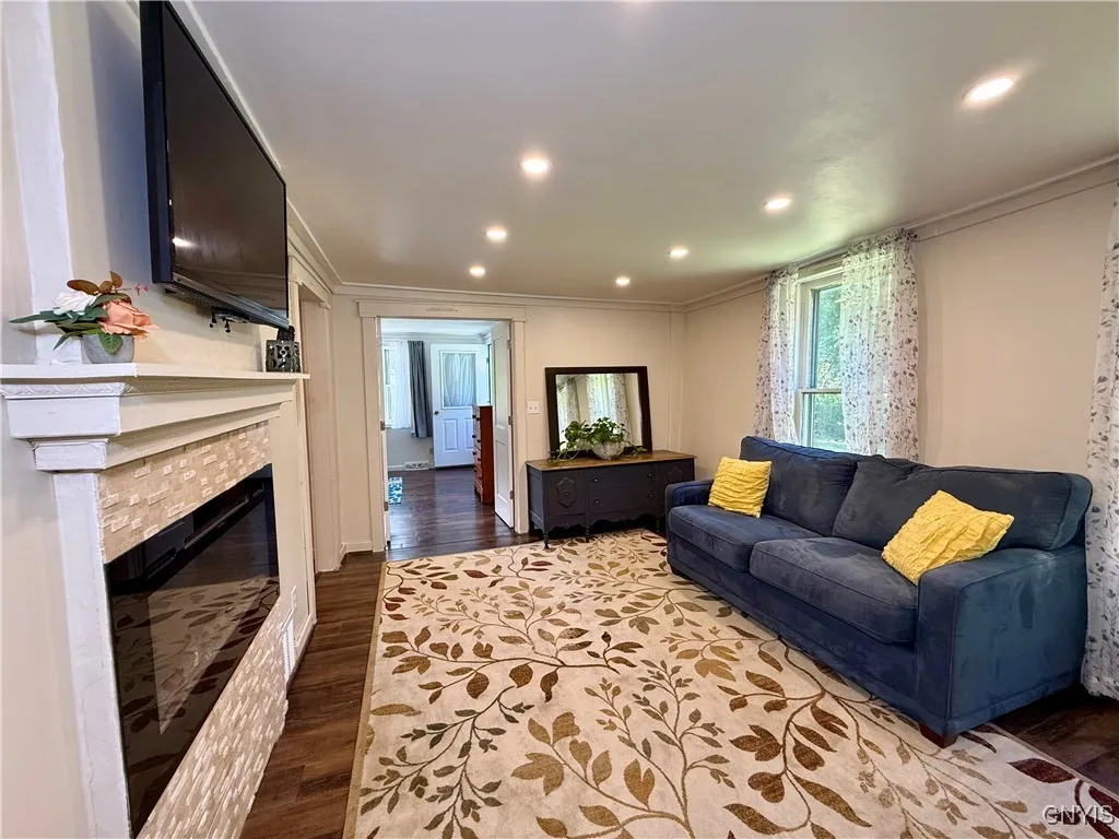 2377 The Lane, Lafayette, New York 13084, Lafayette, New York 13084, 2 Bedrooms Bedrooms, 5 Rooms Rooms,1 BathroomBathrooms,Residential,Closed,2377 The Lane, Lafayette, New York 13084,0,S1623669