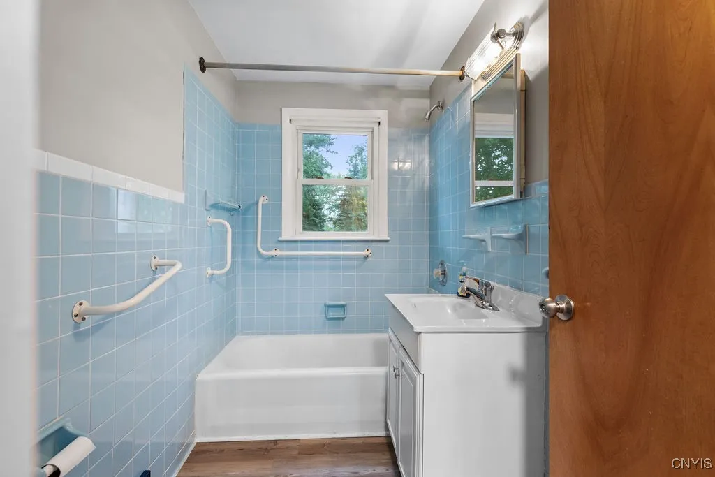 First floor full bathroom.