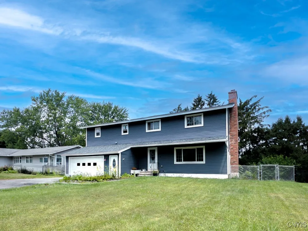 7189 Coventry Road North, Manlius, New York 13057, Manlius, New York 13057, 5 Bedrooms Bedrooms, 10 Rooms Rooms,2 BathroomsBathrooms,Residential,For Sale,7189 Coventry Road North, Manlius, New York 13057,S1623932