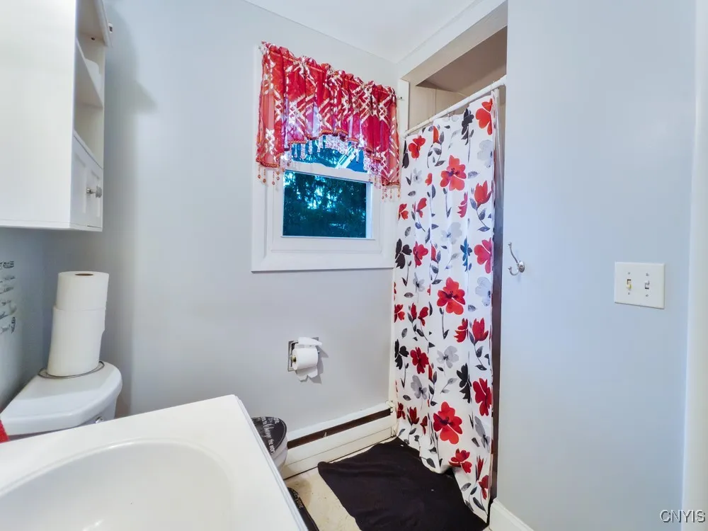 7189 Coventry Road North, Manlius, New York 13057, Manlius, New York 13057, 5 Bedrooms Bedrooms, 10 Rooms Rooms,2 BathroomsBathrooms,Residential,For Sale,7189 Coventry Road North, Manlius, New York 13057,S1623932