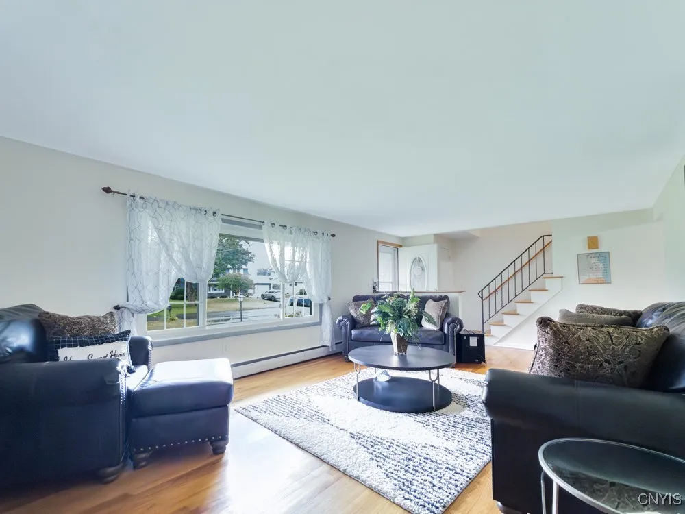 7189 Coventry Road North, Manlius, New York 13057, Manlius, New York 13057, 5 Bedrooms Bedrooms, 10 Rooms Rooms,2 BathroomsBathrooms,Residential,For Sale,7189 Coventry Road North, Manlius, New York 13057,S1623932