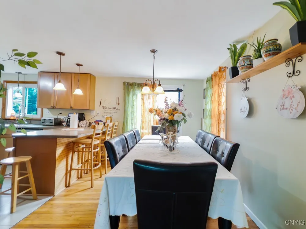 7189 Coventry Road North, Manlius, New York 13057, Manlius, New York 13057, 5 Bedrooms Bedrooms, 10 Rooms Rooms,2 BathroomsBathrooms,Residential,For Sale,7189 Coventry Road North, Manlius, New York 13057,S1623932