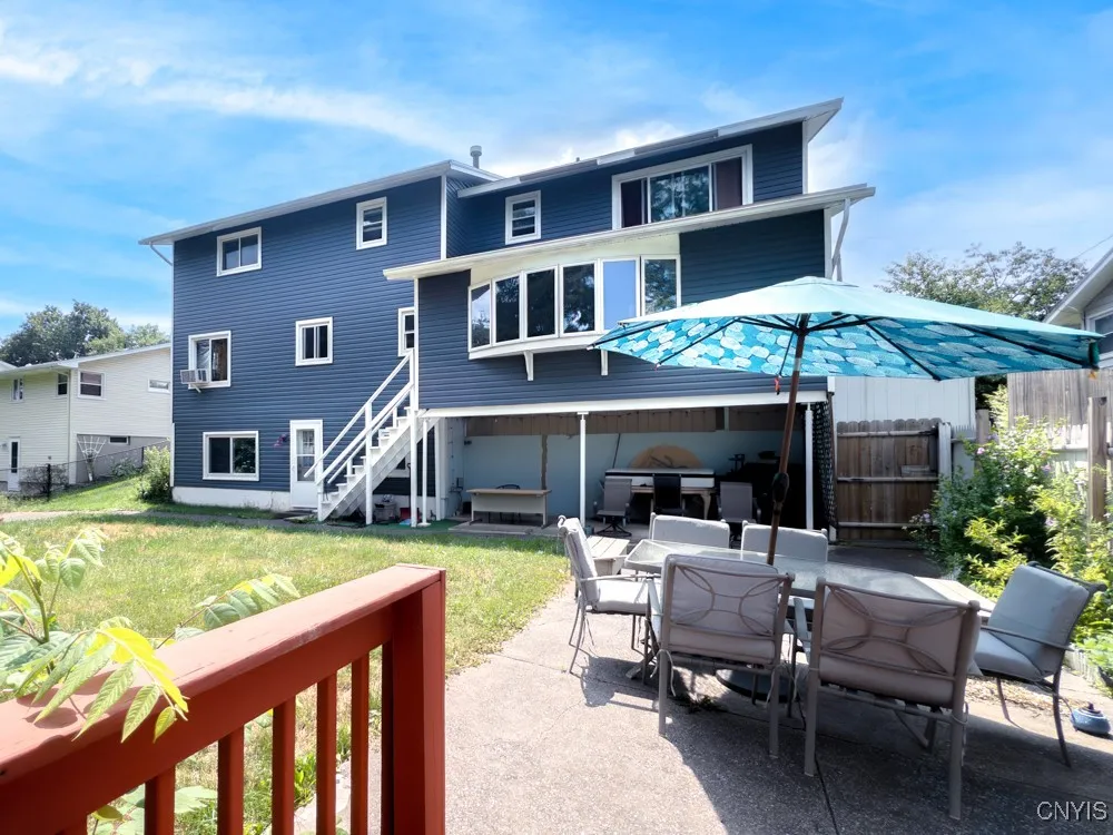 7189 Coventry Road North, Manlius, New York 13057, Manlius, New York 13057, 5 Bedrooms Bedrooms, 10 Rooms Rooms,2 BathroomsBathrooms,Residential,For Sale,7189 Coventry Road North, Manlius, New York 13057,S1623932