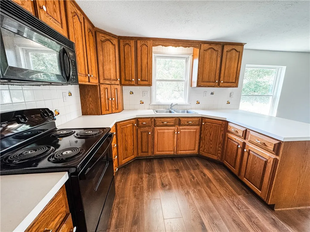 1812 Leader Road, Fayette, New York 13165, Fayette, New York 13165, 3 Bedrooms Bedrooms, 8 Rooms Rooms,2 BathroomsBathrooms,Residential,Closed,1812 Leader Road, Fayette, New York 13165,0,R1623838