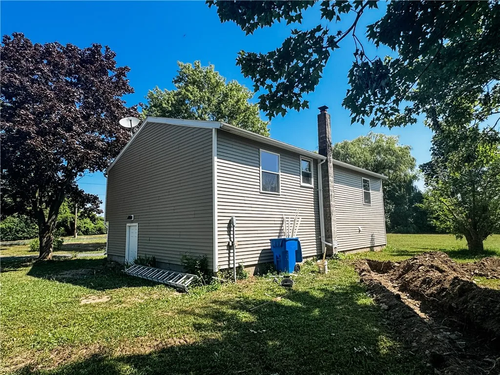 1812 Leader Road, Fayette, New York 13165, Fayette, New York 13165, 3 Bedrooms Bedrooms, 8 Rooms Rooms,2 BathroomsBathrooms,Residential,Closed,1812 Leader Road, Fayette, New York 13165,0,R1623838