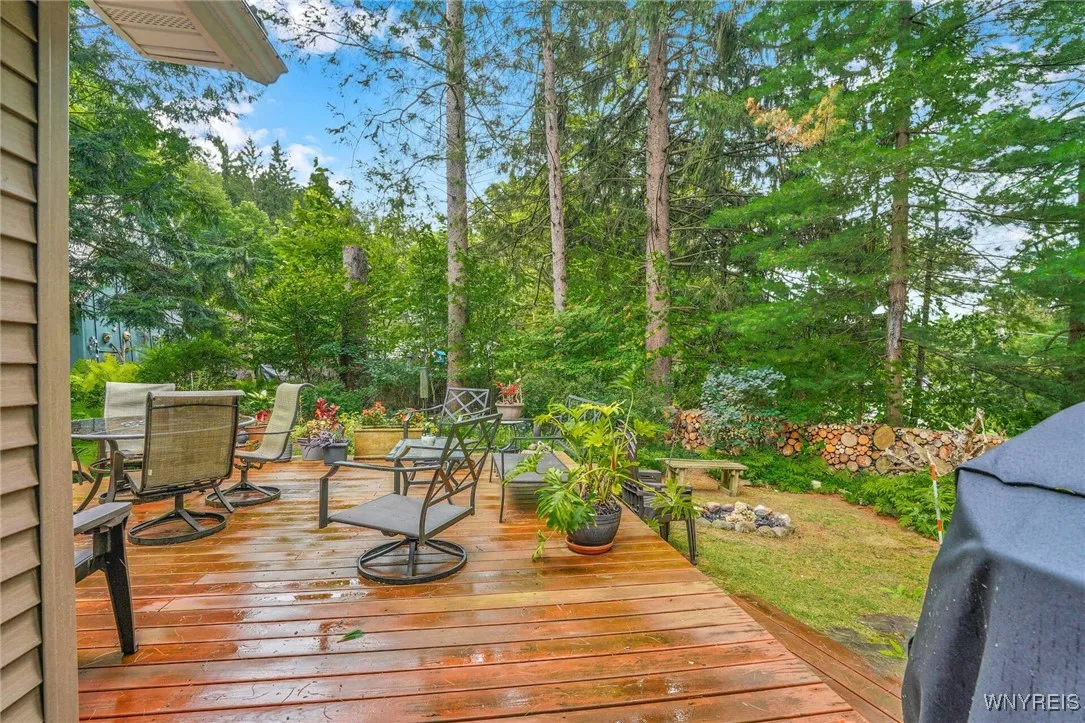 708 West Falls Road, Aurora, New York 14170, Aurora, New York 14170, 3 Bedrooms Bedrooms, 7 Rooms Rooms,1 BathroomBathrooms,Residential,For Sale,708 West Falls Road, Aurora, New York 14170,B1623755