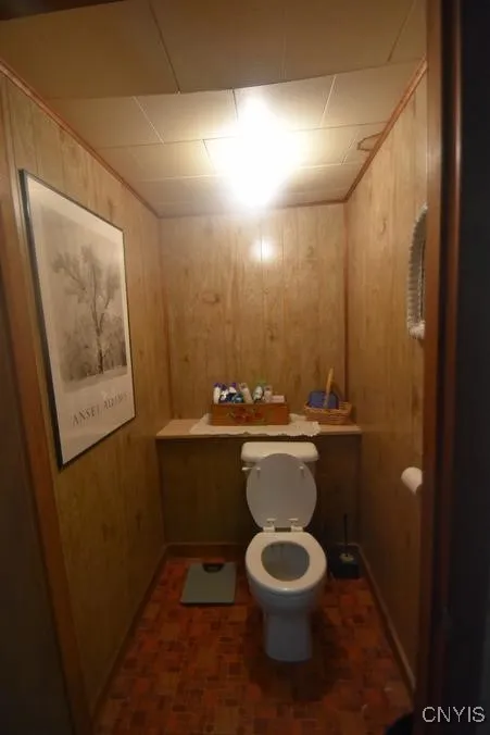1st Floor Office - Bathroom