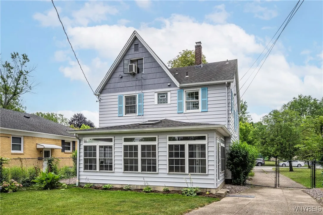 68 Bondcroft Drive, Amherst, New York 14226, Amherst, New York 14226, 4 Bedrooms Bedrooms, 8 Rooms Rooms,1 BathroomBathrooms,Residential,For Sale,68 Bondcroft Drive, Amherst, New York 14226,B1623917