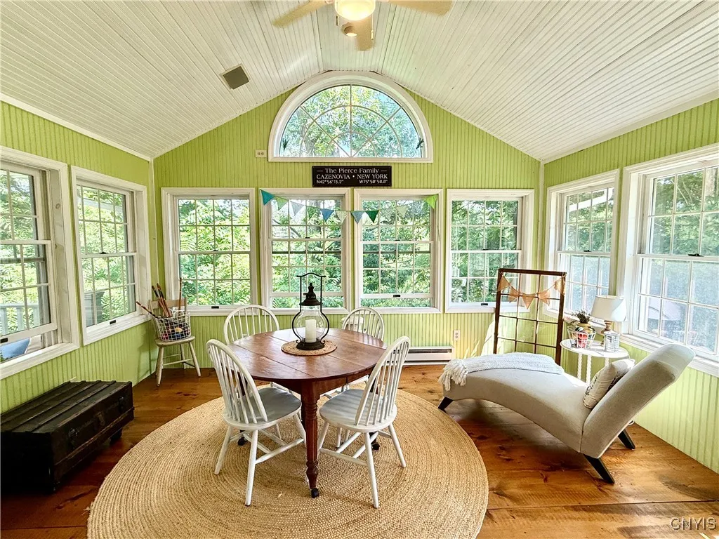 24 Corwin Street, Cazenovia, New York 13035, Cazenovia, New York 13035, 4 Bedrooms Bedrooms, 10 Rooms Rooms,2 BathroomsBathrooms,Residential,For Sale,24 Corwin Street, Cazenovia, New York 13035,S1622221