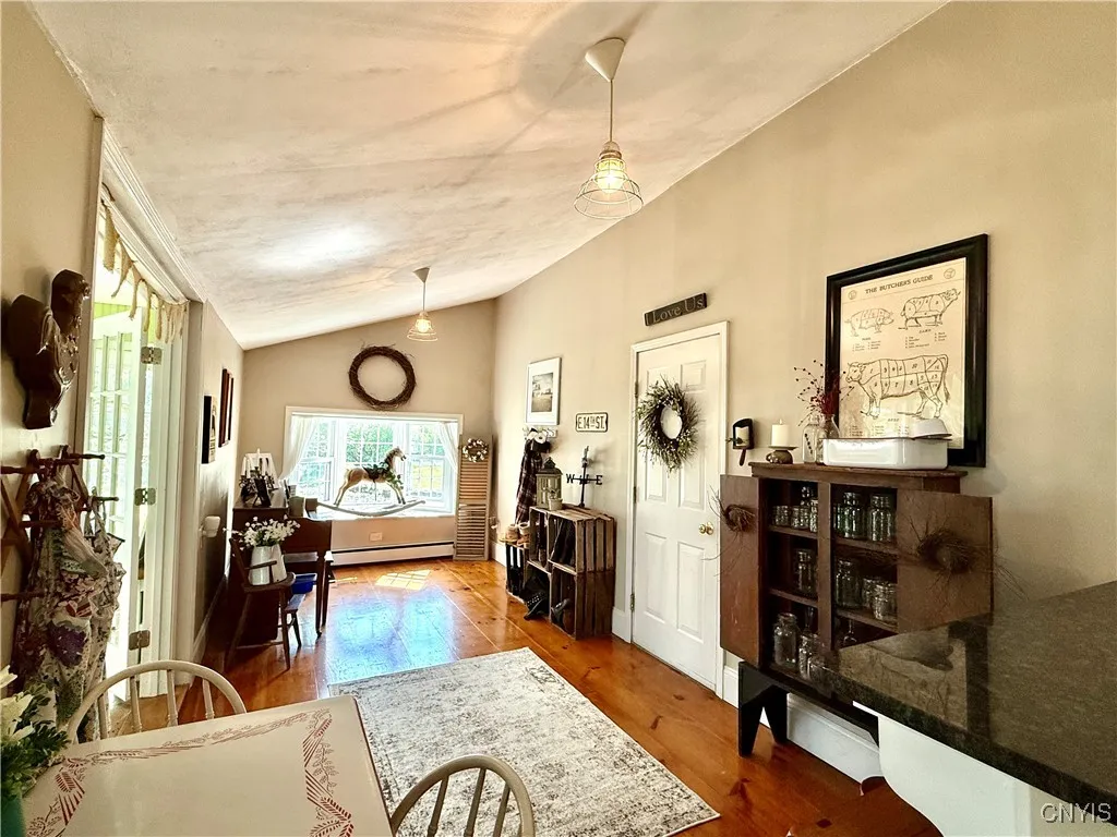 24 Corwin Street, Cazenovia, New York 13035, Cazenovia, New York 13035, 4 Bedrooms Bedrooms, 10 Rooms Rooms,2 BathroomsBathrooms,Residential,For Sale,24 Corwin Street, Cazenovia, New York 13035,S1622221