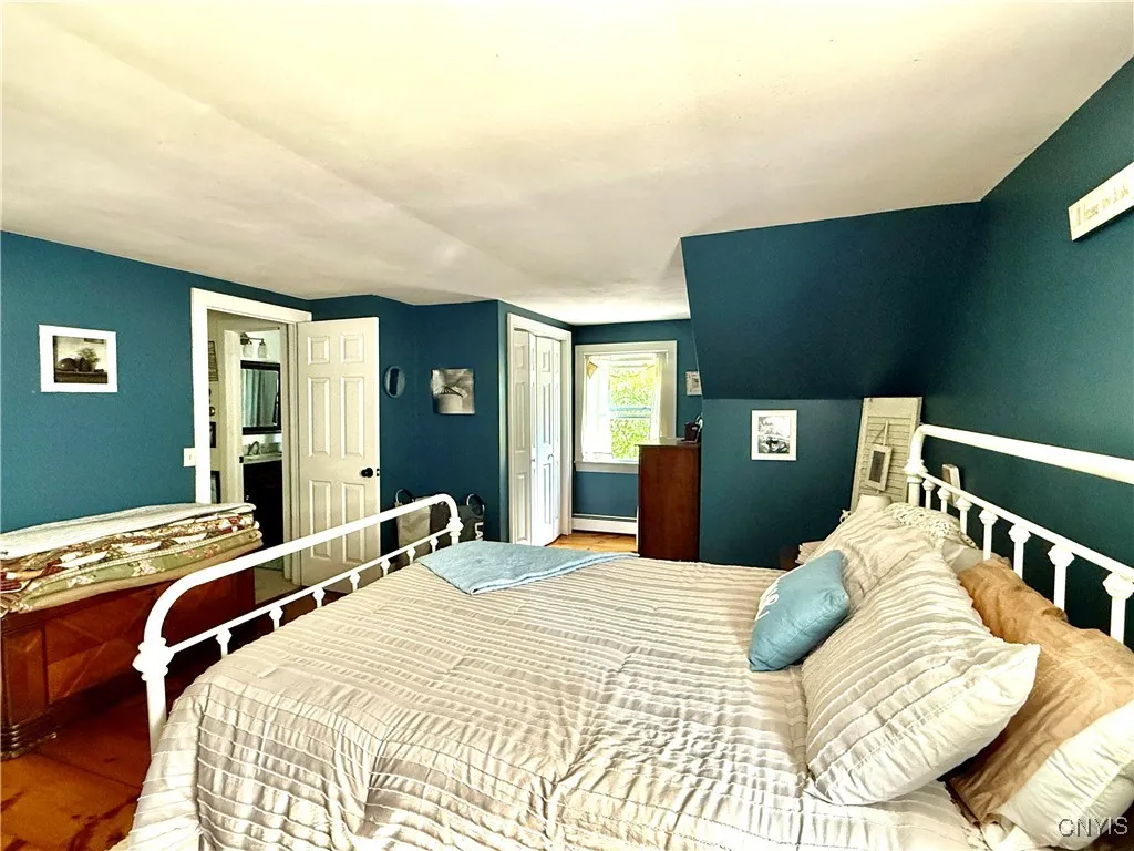 24 Corwin Street, Cazenovia, New York 13035, Cazenovia, New York 13035, 4 Bedrooms Bedrooms, 10 Rooms Rooms,2 BathroomsBathrooms,Residential,For Sale,24 Corwin Street, Cazenovia, New York 13035,S1622221