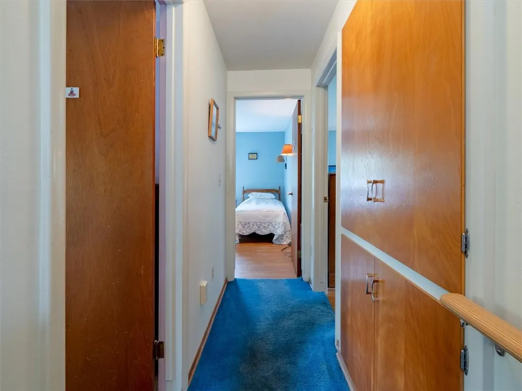660 Westside Drive, Gates, New York 14624, Gates, New York 14624, 3 Bedrooms Bedrooms, 9 Rooms Rooms,1 BathroomBathrooms,Residential,For Sale,660 Westside Drive, Gates, New York 14624,R1623869