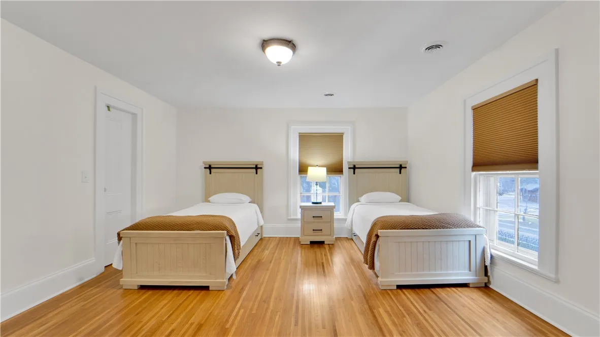 3611 Union Street, Chili, New York 14514, Chili, New York 14514, 4 Bedrooms Bedrooms, 10 Rooms Rooms,2 BathroomsBathrooms,Residential Lease,For Rent,3611 Union Street, Chili, New York 14514,R1623748