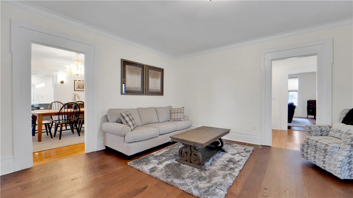 3611 Union Street, Chili, New York 14514, Chili, New York 14514, 4 Bedrooms Bedrooms, 10 Rooms Rooms,2 BathroomsBathrooms,Residential Lease,For Rent,3611 Union Street, Chili, New York 14514,R1623748